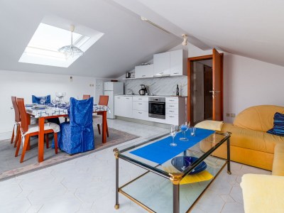 Apartment Two bedroom apartment with terrace and sea view Banjol, Rab A-5022-d - Outdoor photo 44