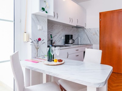 Apartment One bedroom apartment with terrace and sea view Banjol, Rab A-5022-e - Outdoor photo 18