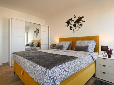 Apartment Two bedroom apartment with balcony and sea view Zadar A-23874-a - Outdoor photo 17