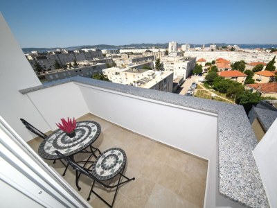 Apartment Two bedroom apartment with balcony and sea view Zadar A-23874-a - Outdoor photo 26