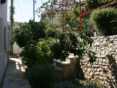 Apartment Two bedroom apartment near beach Slatine, Čiovo A-9709-a - Outdoor photo 10