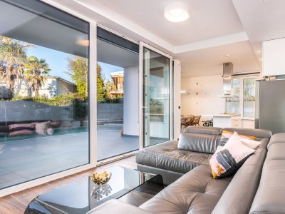 Holiday house Four-bedroom house with terrace and sea view Vantačići, Krk K-19263 - Outdoor photo 14