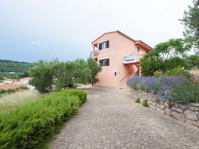 Apartment Two bedroom apartment with terrace and sea view Božava, Dugi otok A-23903-a - Outdoor photo 8