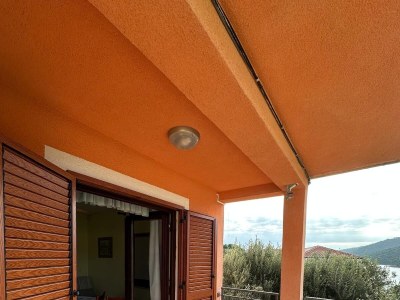 Apartment Two bedroom apartment with terrace and sea view Božava, Dugi otok A-23903-a - Outdoor photo 35