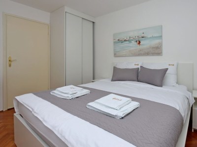 Apartment One bedroom apartment with balcony and sea view Selce, Crikvenica A-23909-a - Outdoor photo 12