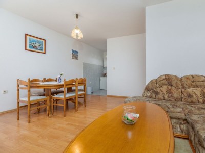 Apartment Two bedroom apartment with balcony and sea view Podgora, Makarska A-23916-a - Outdoor photo 14