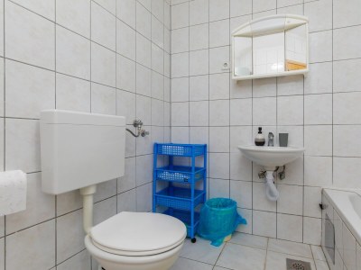 Apartment Two bedroom apartment with balcony and sea view Podgora, Makarska A-23916-a - Outdoor photo 28