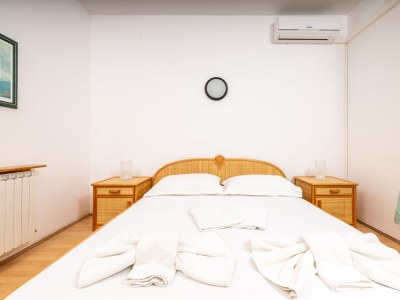 Holiday room near beach Cove Pokrivenik, Hvar S-2069-c - Outdoor photo 48