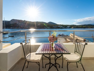 Holiday room near beach Cove Pokrivenik, Hvar S-2069-f in Gdinj - Holiday room