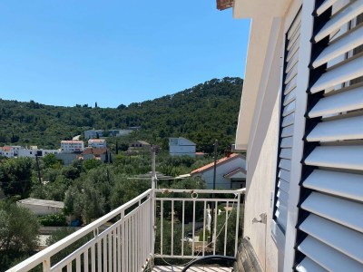 Apartment One bedroom apartment with balcony and sea view Preko, Ugljan A-23327-a - Outdoor photo 10