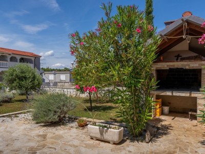 Apartment Three bedroom apartment with terrace Vir A-23333-a - Outdoor photo 5