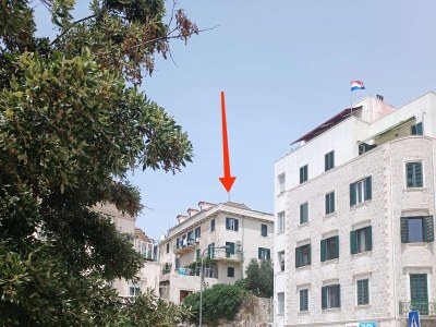 Apartment Two bedroom apartment with balcony and sea view Split A-23443-a - Outdoor photo 2