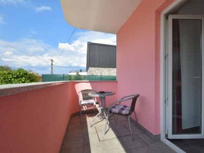 Holiday room with balcony Rasopasno, Krk S-21325-a - Outdoor photo 12