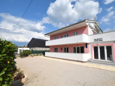 Holiday room with balcony Rasopasno, Krk S-21325-d in Malinska - Holiday room