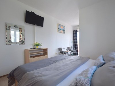 Holiday room with balcony Rasopasno, Krk S-21325-e - Outdoor photo 8