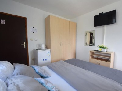 Holiday room with balcony Rasopasno, Krk S-21325-e - Outdoor photo 9