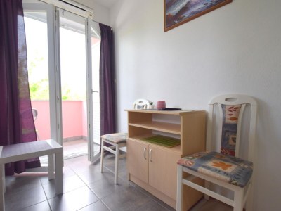 Holiday room with balcony Rasopasno, Krk S-21325-f - Outdoor photo 8