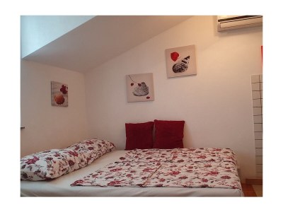 Apartment One bedroom apartment with terrace and sea view Tribunj, Vodice A-23680-a - Outdoor photo 12