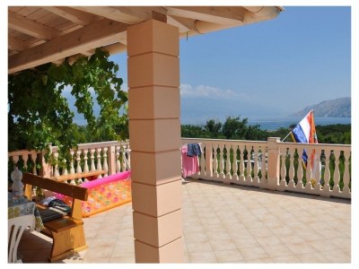 Apartment Three bedroom apartment with terrace and sea view Lopar, Rab A-23747-a - Outdoor photo 13