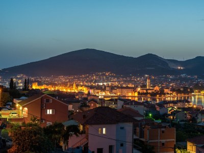 Villa Four-bedroom house with terrace and sea view Trogir K-17256 - Outdoor photo 50