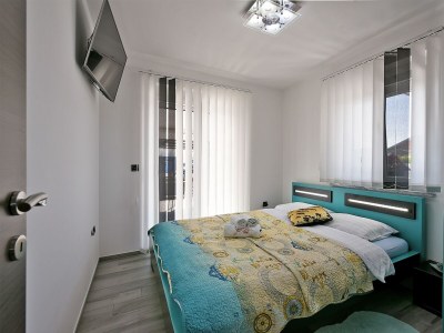 Holiday house Four-bedroom house with terrace Fažana K-19597 - Outdoor photo 41