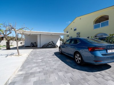 Apartment Two bedroom apartment with balcony Drage, Biograd A-23790-a - Outdoor photo 16