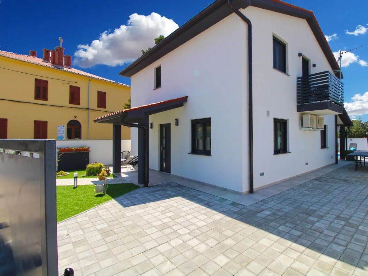 Holiday house Three bedroom house with terrace Galižana, Fažana K-20593 - Outdoor photo 3