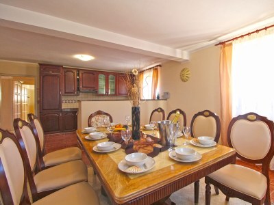 Holiday house Comfortable and spacious house with terrace Šišan, Medulin K-20775 - Outdoor photo 15