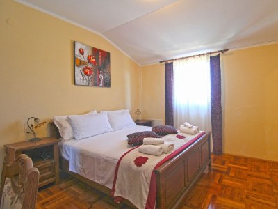 Holiday house Comfortable and spacious house with terrace Šišan, Medulin K-20775 - Outdoor photo 19