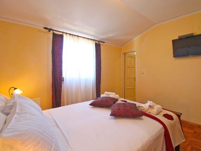 Holiday house Comfortable and spacious house with terrace Šišan, Medulin K-20775 - Outdoor photo 21