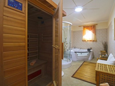 Holiday house Comfortable and spacious house with terrace Šišan, Medulin K-20775 - Outdoor photo 33