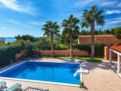 Holiday house Three bedroom house with terrace Sumartin, Brač K-21247 - Outdoor photo 4