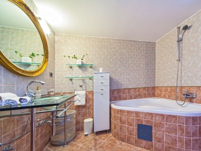 Holiday house Three bedroom house with terrace Sumartin, Brač K-21247 - Outdoor photo 22