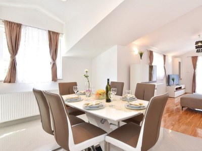 Holiday house Comfortable and spacious house with terrace Grab, Zagora K-22830 - Outdoor photo 10