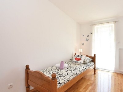 Holiday house Comfortable and spacious house with terrace Grab, Zagora K-22830 - Outdoor photo 16