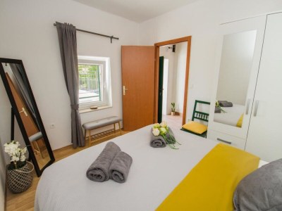 Holiday house Three bedroom house with terrace Primorski Dolac, Zagora K-22831 - Outdoor photo 7