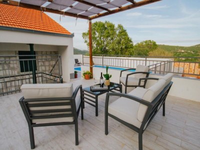 Holiday house Three bedroom house with terrace Primorski Dolac, Zagora K-22831 - Outdoor photo 12