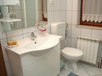 Apartment Three bedroom apartment with terrace Vrboska, Hvar A-4634-a - Outdoor photo 18