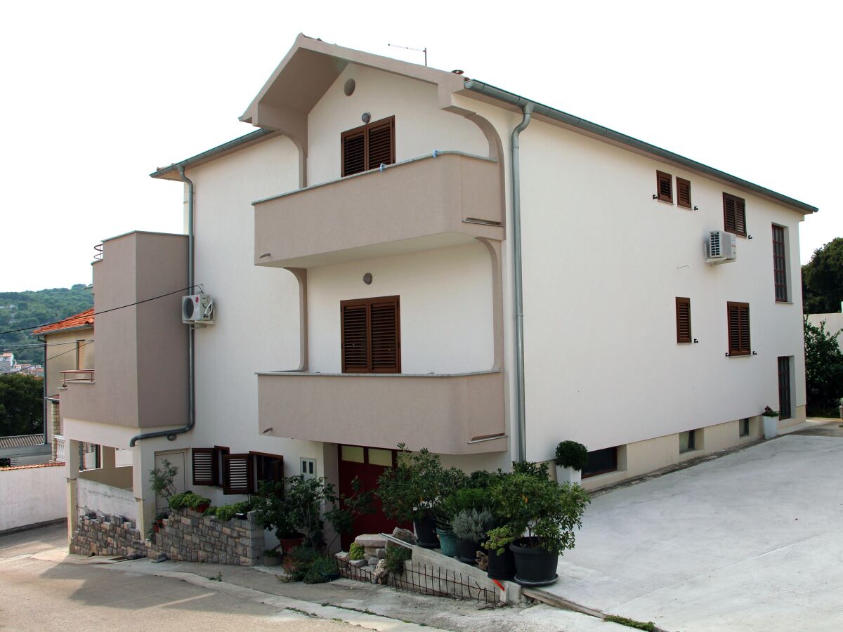 Apartment Apartments and rooms by the sea Tisno, Murter - 5106 - Apartments and rooms by the sea Tisno, Murter - 5106 - Outdoor photo 2