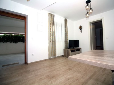 Apartment Apartments and rooms by the sea Tisno, Murter - 5106 - Apartments and rooms by the sea Tisno, Murter - 5106 - Outdoor photo 8