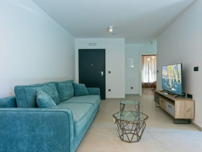 Apartment One bedroom apartment near beach Brela, Makarska A-6007-d - Outdoor photo 11