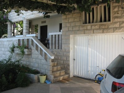 Apartment Two bedroom apartment with terrace and sea view Slatine, Čiovo A-17456-a - Outdoor photo 4