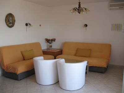 Apartment Two bedroom apartment with terrace and sea view Slatine, Čiovo A-17456-a - Outdoor photo 5