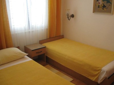 Apartment Two bedroom apartment with terrace and sea view Slatine, Čiovo A-17456-a - Outdoor photo 12