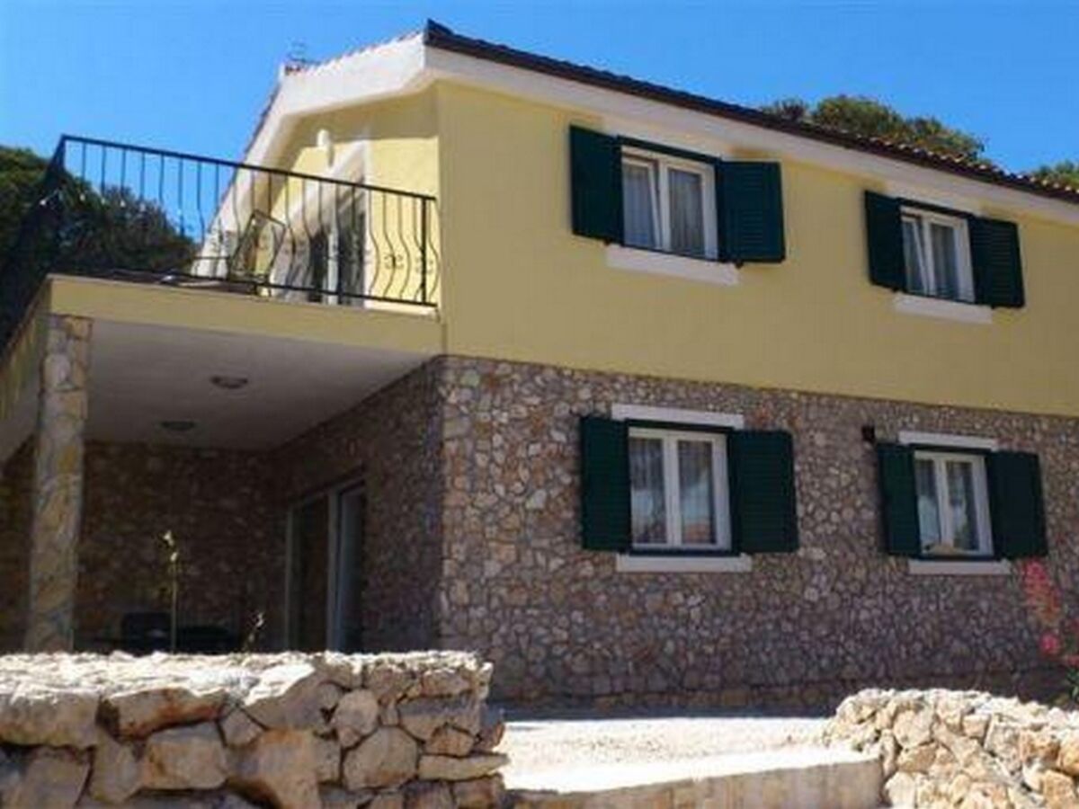 Apartment Three bedroom apartment near beach Rogoznica A-17458-a