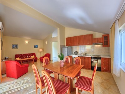 Apartment Three bedroom apartment near beach Rogoznica A-17458-a - Outdoor photo 5