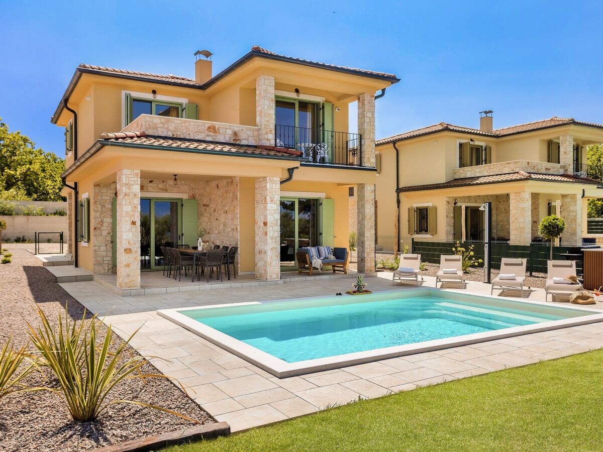 Villa Villa Pinaza A with heated pool, sauna, and **whirlpool in Vrbnik - Outdoor photo 5