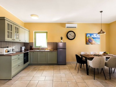 Villa Villa Pinaza A with heated pool, sauna, and **whirlpool in Vrbnik - Features photo 22