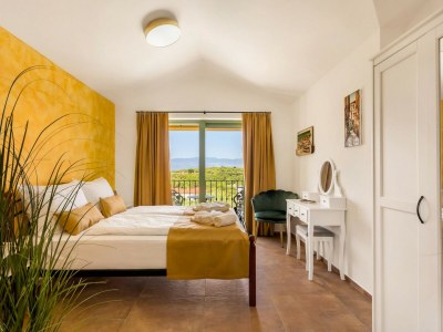 Villa Villa Pinaza A with heated pool, sauna, and **whirlpool in Vrbnik - Features photo 35