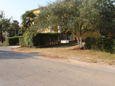 Apartment Two bedroom apartment with terrace Umag A-6994-b - Outdoor photo 9